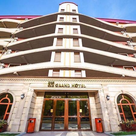 Atb Grand Hotel Atirau Kültér fotó